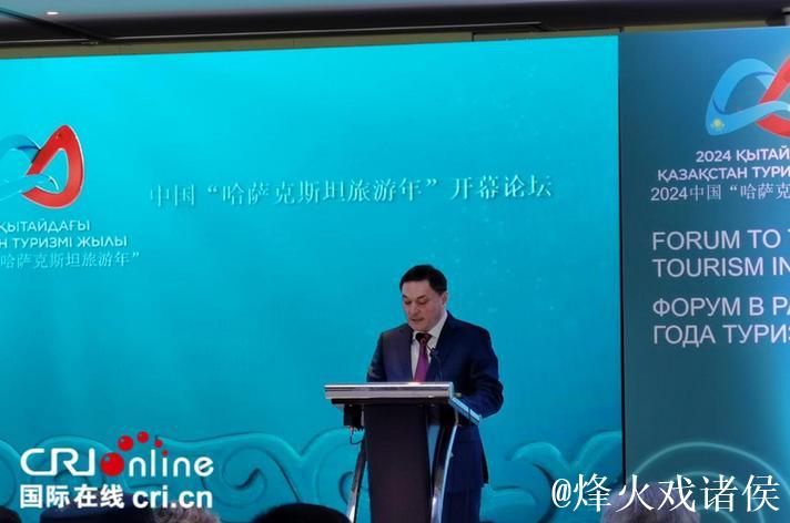 习近平同哈萨克斯坦总统托卡耶夫会谈 习近平同哈萨克斯坦总统托卡耶夫会谈